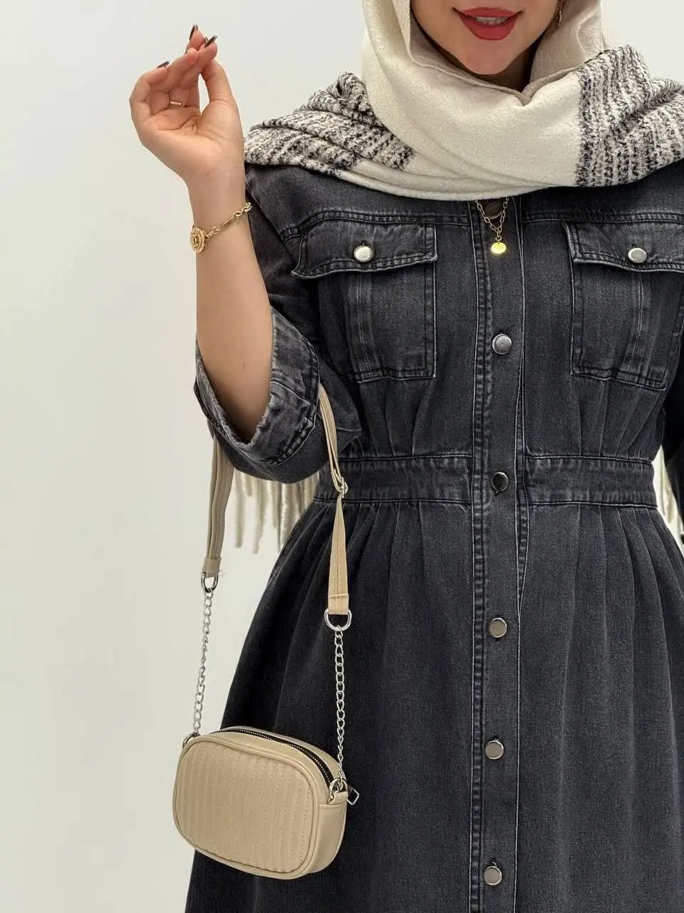 3552-مانتو جین منگو